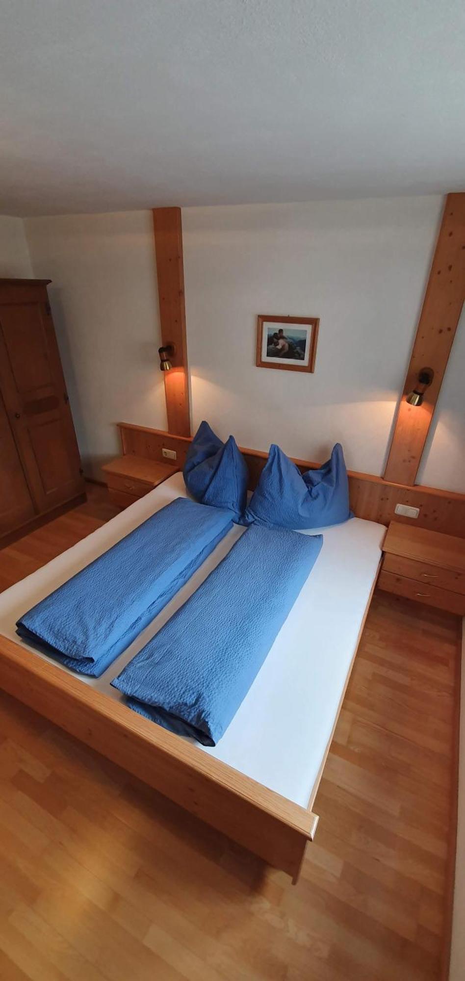 Pension Appartements Via Claudia Lermoos Rum bild