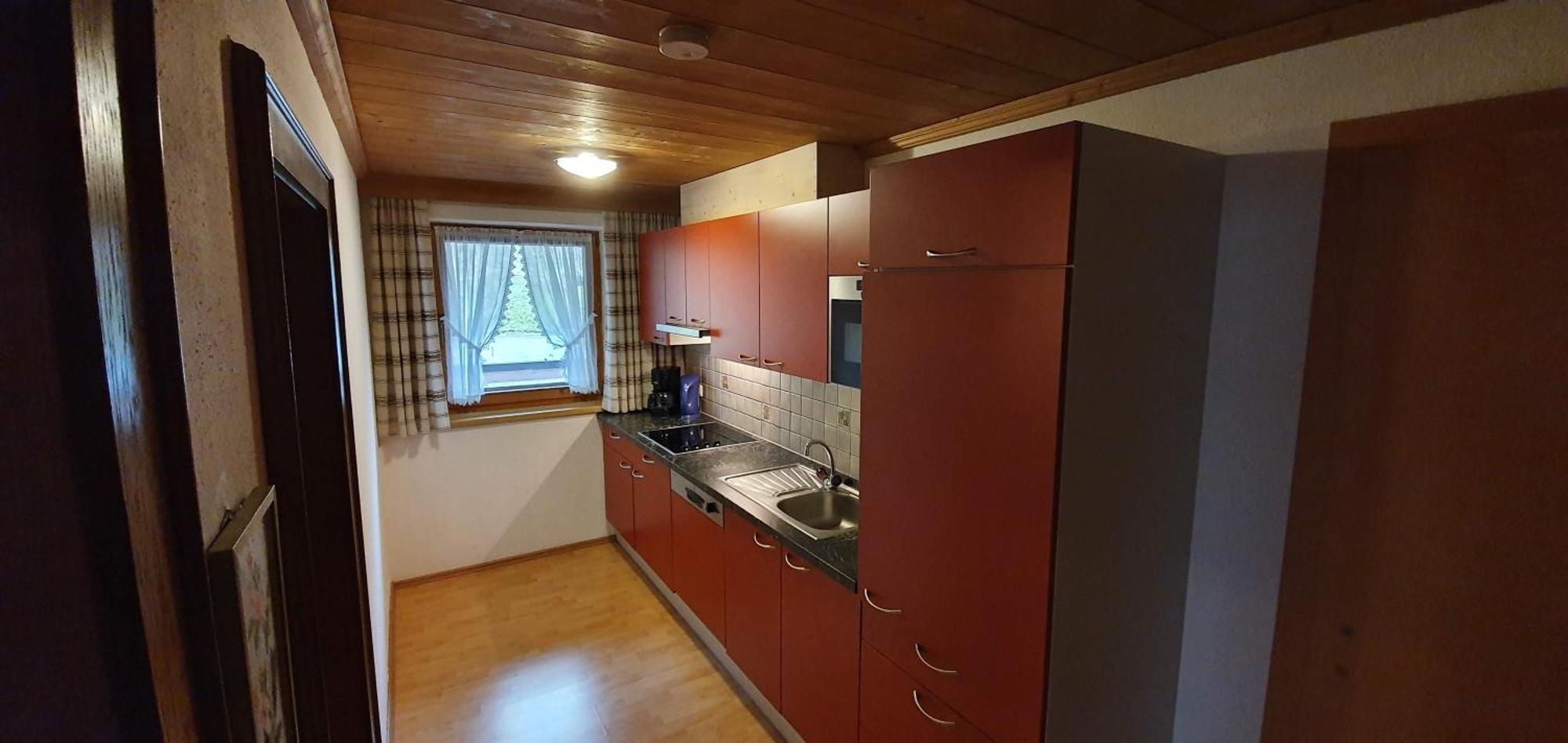 Pension Appartements Via Claudia Lermoos Rum bild